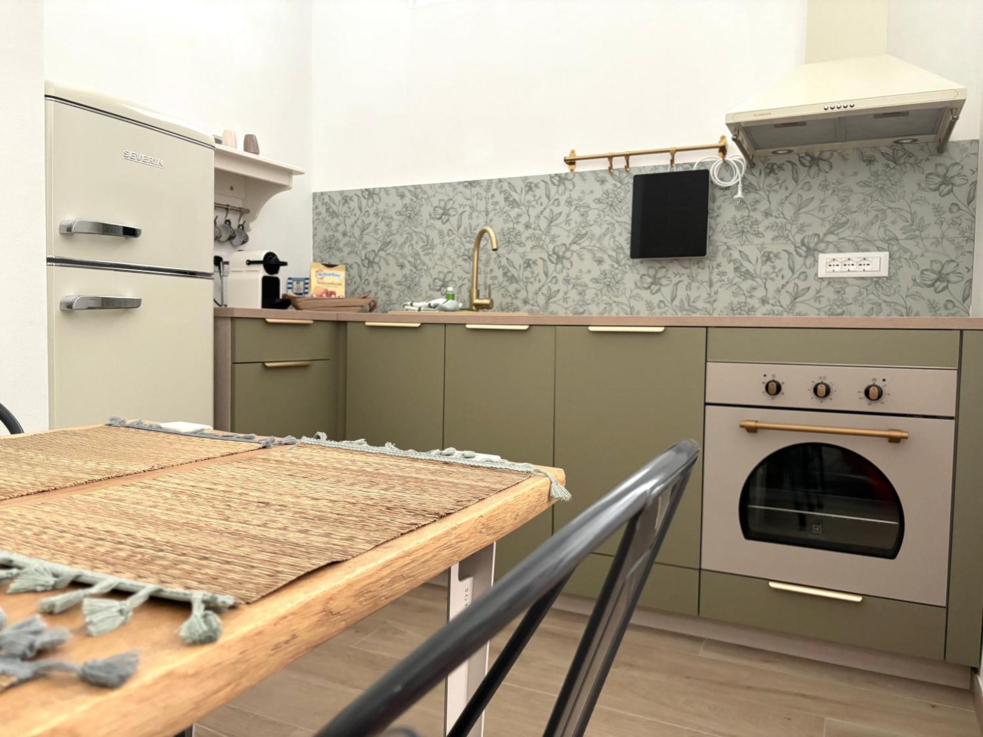 Casa Verde Ventimiglia Luaran gambar